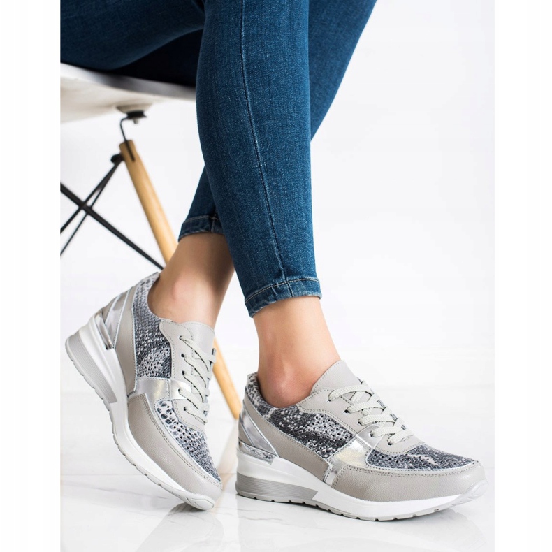 Goodin Zapatillas de cuero grises con estampado de serpiente multicolor 1 Goodin Zapatillas de cuero grises con estampado de serpiente multicolor 1