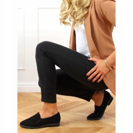 Mocasines negros calados YT-62 Black 2
