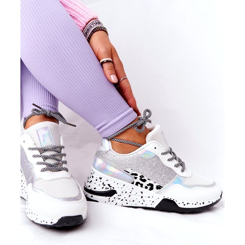 NEWS Zapatillas de cuña para mujer blancas con brocado Avery 21SP26-3974 blanco negro plata 4