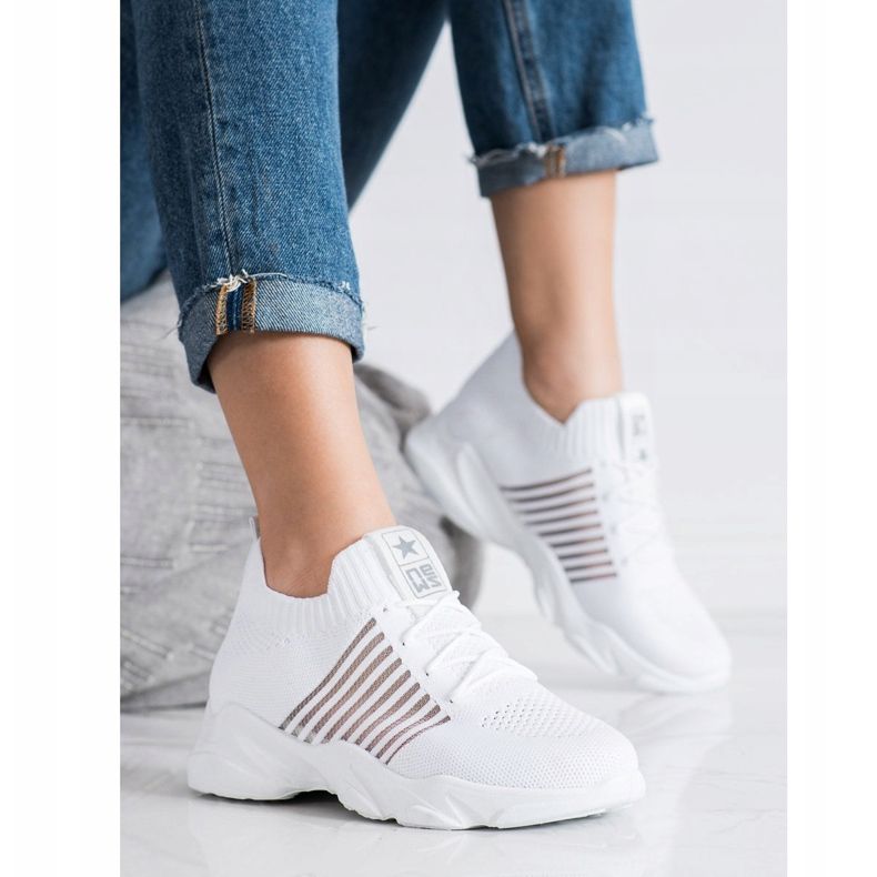 SHELOVET Zapatos deportivos blancos claros 2 SHELOVET Zapatos deportivos blancos claros 2