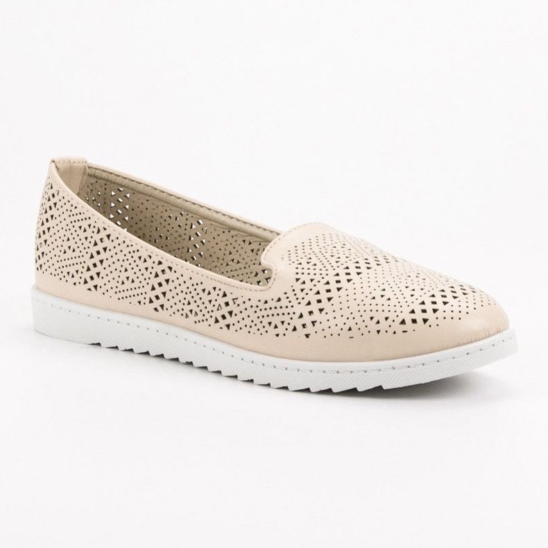 Weide Señores calados beige 1 Weide Señores calados beige 1