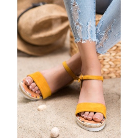 Yes Mile Cómodas sandalias de gamuza amarillo 3