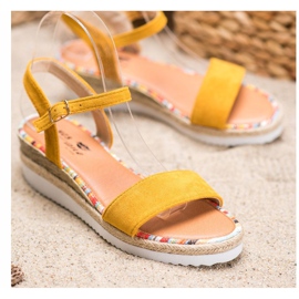 Yes Mile Cómodas sandalias de gamuza amarillo 1