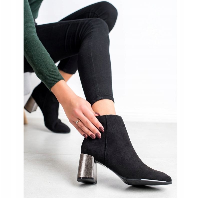 Goodin Botines con tacón decorativo negro 1 Goodin Botines con tacón decorativo negro 1