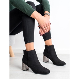 Goodin Botines con tacón decorativo negro 2