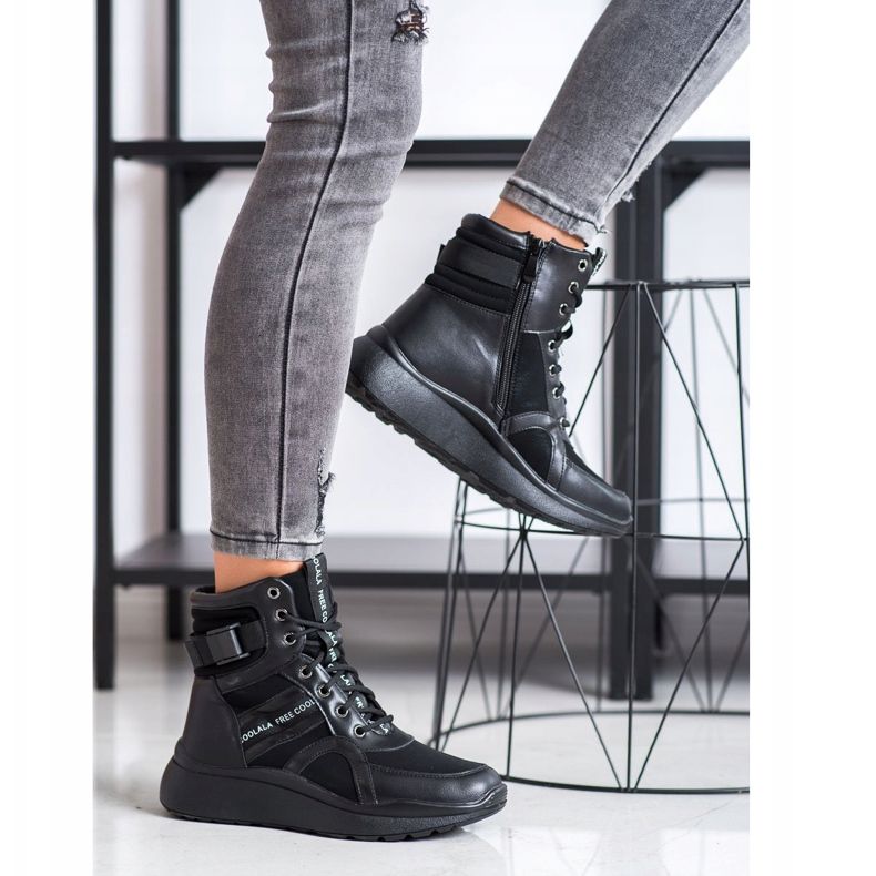 SHELOVET Botas deportivas con aislamiento negro 1