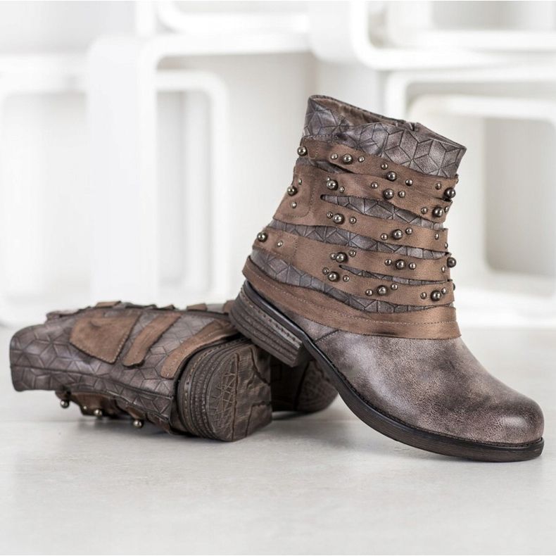 Queentina Botas cómodas con adornos gris 1 Queentina Botas cómodas con adornos gris 1