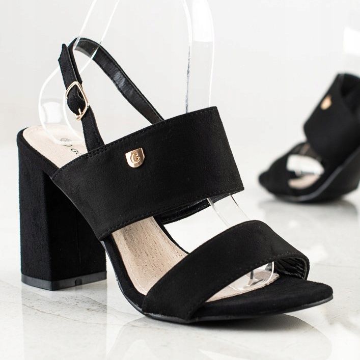 Goodin Sandalias en una barra ancha negro 1