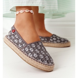 Alpargatas Con Plataforma Trenzada Big Star AA274680 Gris 3