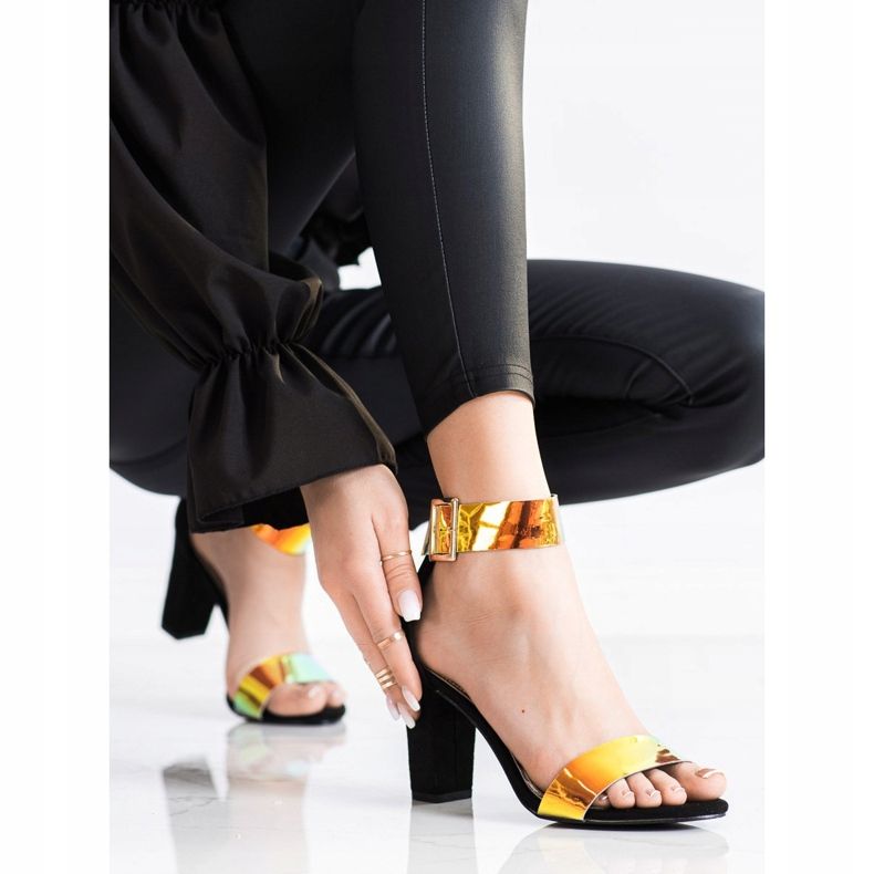 Goodin Sandalias En Una Barra Con Efecto Holo negro 2 Goodin Sandalias En Una Barra Con Efecto Holo negro 2