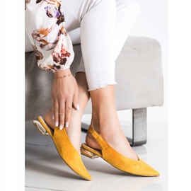 Goodin Bombas con estilo en Spitz amarillo 1 Goodin Bombas con estilo en Spitz amarillo 1