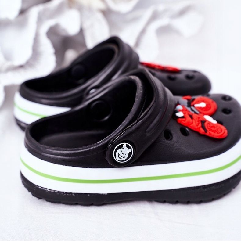 Zapatillas Espuma Infantil Kroks Black Lazy Day negro multicolor 1 Zapatillas Espuma Infantil Kroks Black Lazy Day negro multicolor 1