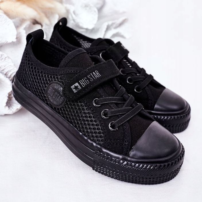 Zapatillas Negras Para Niños Con Malla Big Star HH374015 negro 1
