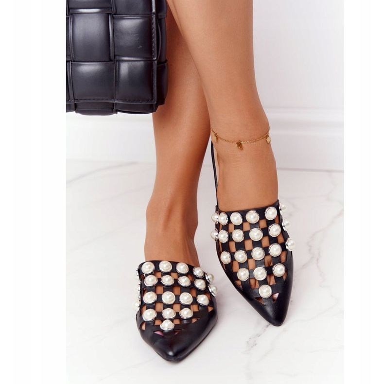 PS1 Pantuflas negras onduladas con empeine y perlas negro 1 PS1 Pantuflas negras onduladas con empeine y perlas negro 1