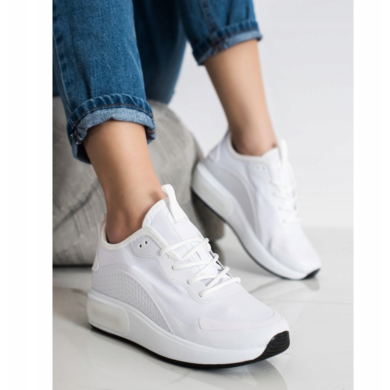 SHELOVET Zapatillas deportivas en la plataforma blanco 2