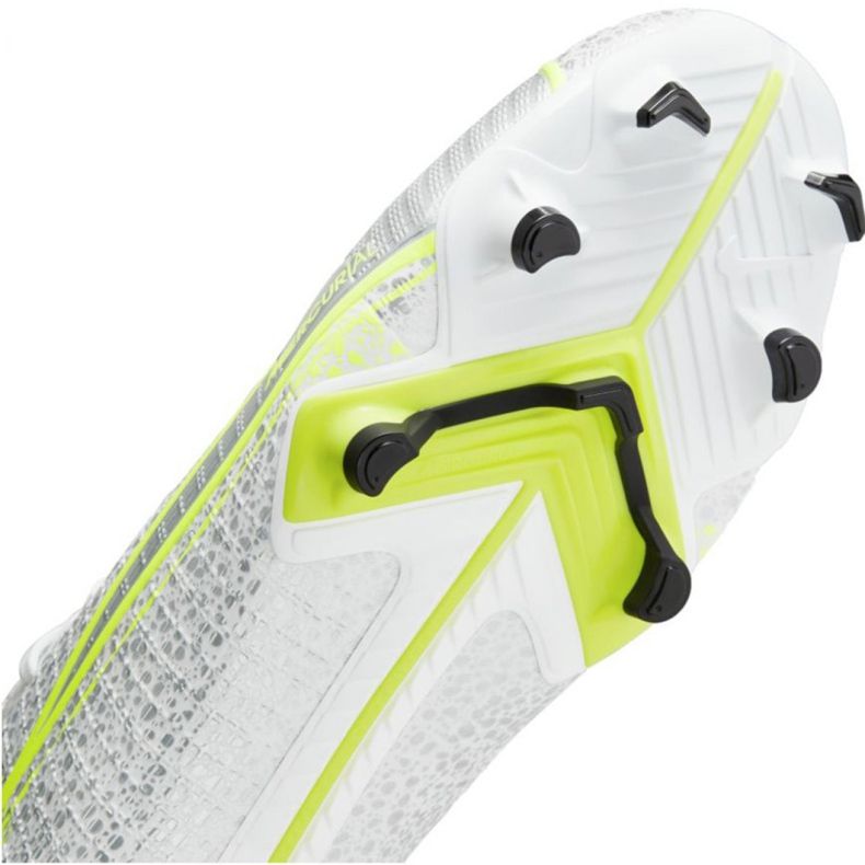 Zapatos de fútbol Nike Mercurial Superfly 8 Academy FG / MG M CV0843 107 blanco 3