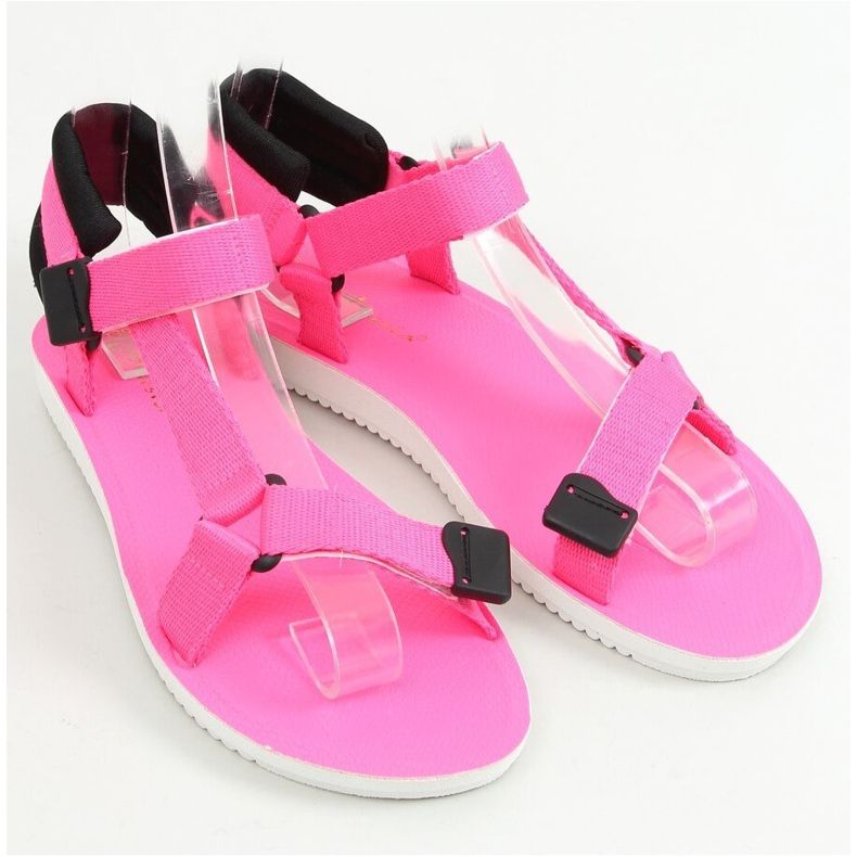 Sandalia deportiva velcro rosa N-67 Fluorescent Fushie 1