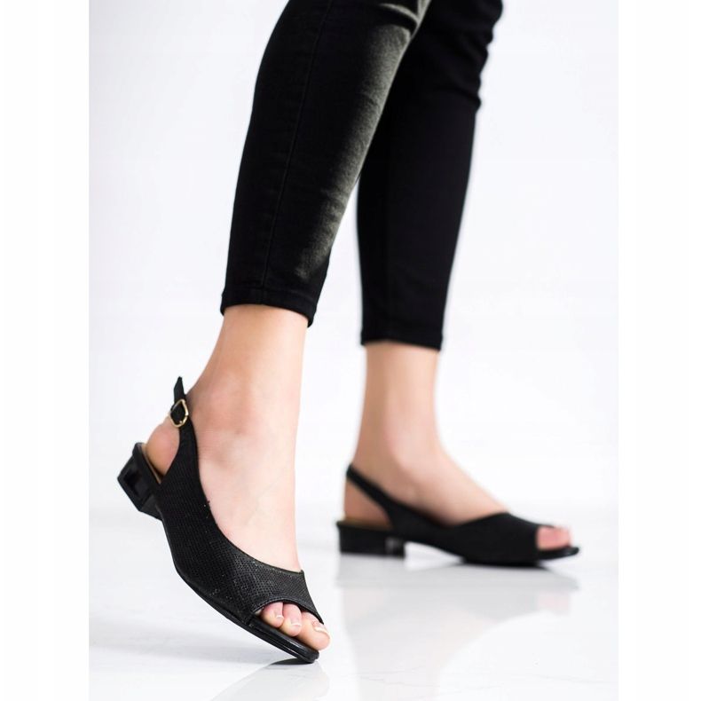 Sabatina Sandalias caladas en tacones bajos negro 2