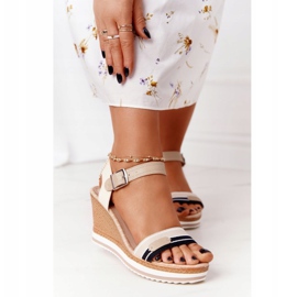 PG1 Sandalias de cuña beige tropical 2