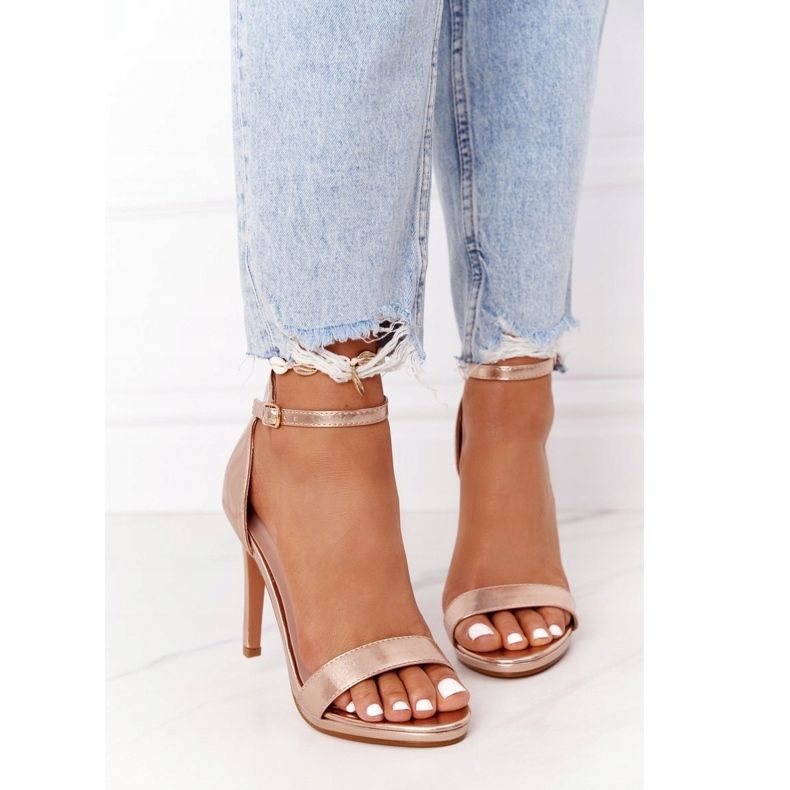PG1 Sandalias elegantes en un glamour de oro rosa de tacón alto dorado 2