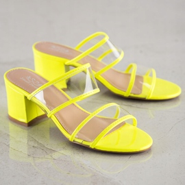 Small Swan Pantuflas Con Tiras Transparentes amarillo 1