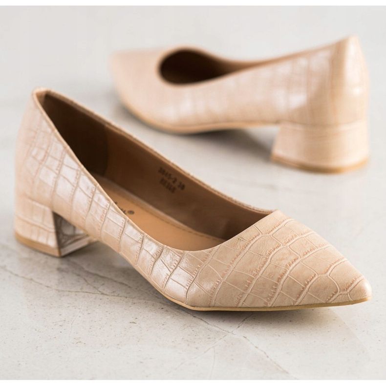 Sweet Shoes Bombas clásicas en tacones bajos beige 1