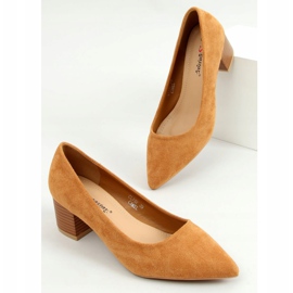 Zapatos de salón con tacón de madera camel CL75P Camel marrón 3
