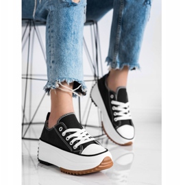 SHELOVET Zapatillas en una plataforma alta negro 1 SHELOVET Zapatillas en una plataforma alta negro 1