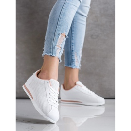SHELOVET Zapatillas con estilo calado blanco 3