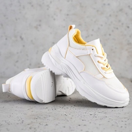 SHELOVET Zapatillas blancas con estilo blanco 1 SHELOVET Zapatillas blancas con estilo blanco 1