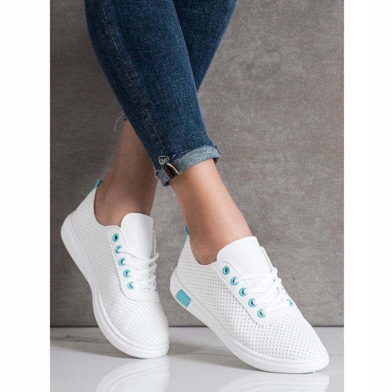 SHELOVET Zapatillas caladas blanco 1