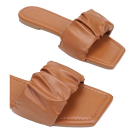 Vices Mordazas LDAY-F25-68-camel marrón 1 Vices Mordazas LDAY-F25-68-camel marrón 1