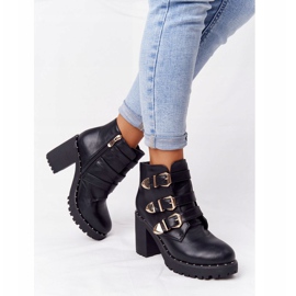 Botas en un poste con hebillas Lu Boo Black negro 1 Botas en un poste con hebillas Lu Boo Black negro 1