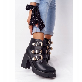 Botas en un poste con hebillas Lu Boo Black negro 2 Botas en un poste con hebillas Lu Boo Black negro 2