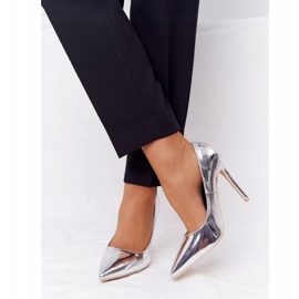 Elegantes Tacones Lacados Lu Boo Plata 3