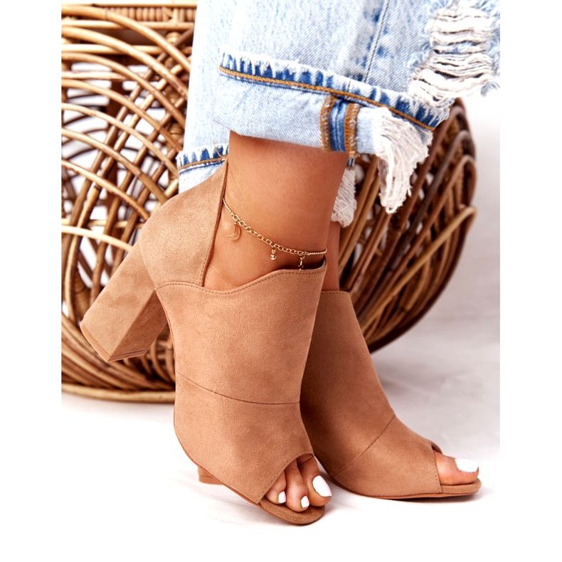 Botas de gamuza de primavera en un poste Vinceza 21-17095 Beige 3