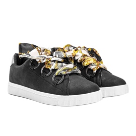 Zapatillas negras con ribete de satén de Kisionis negro 1