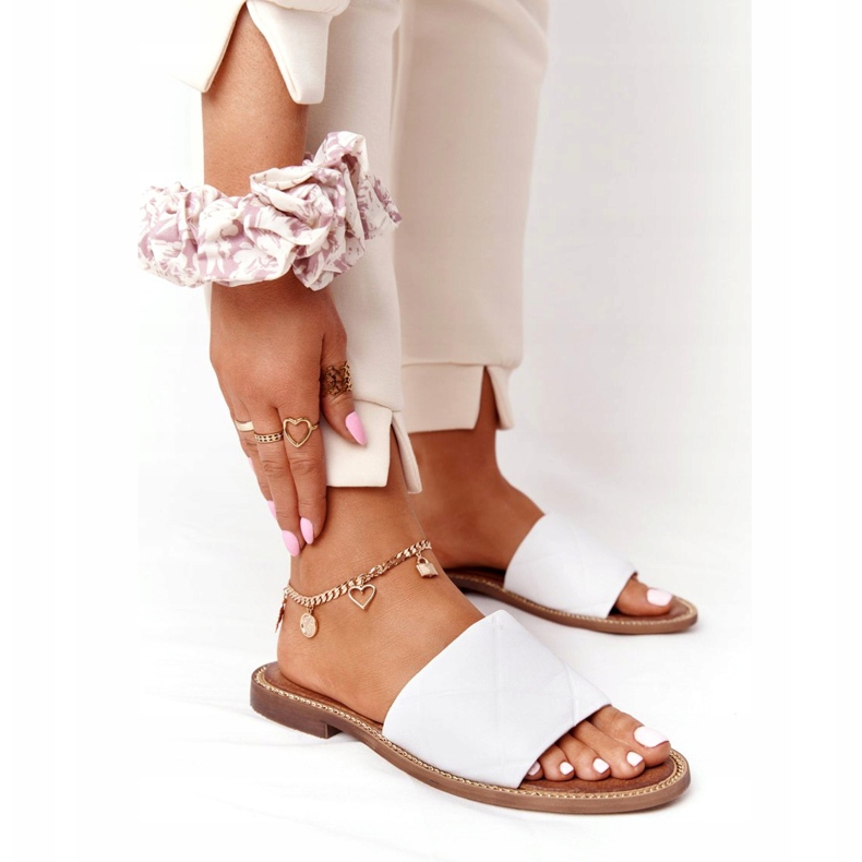 Pantuflas Piel Con Acolchado Nicole 2650 Blanco 1