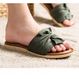 Pantuflas VINCEZA de ante verde 2