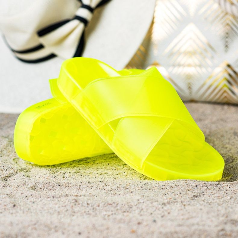 SHELOVET Zapatillas de goma de moda amarillo 1