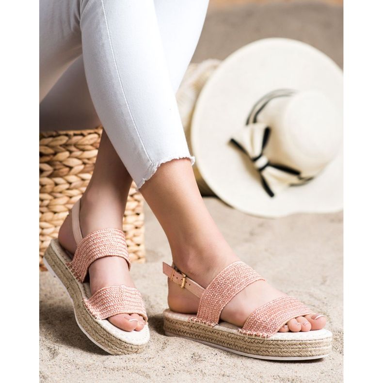 SHELOVET Sandalias trenzadas en la plataforma rosado 2
