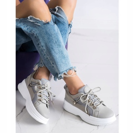 SHELOVET Zapatillas grises en la plataforma beige 2
