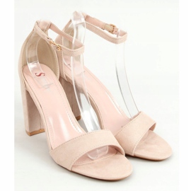 Sandalias en el poste beige TU132P Beige 1
