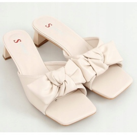 Pantuflas con tacón beige de diseño T388P Beige 1