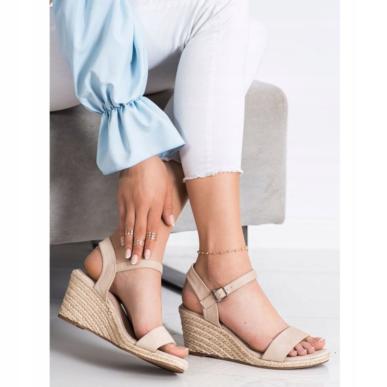 Sandalias Clásicas Con Cuña VINCEZA beige 2