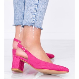 Bombas rosas en el puesto de Petty rosado 2