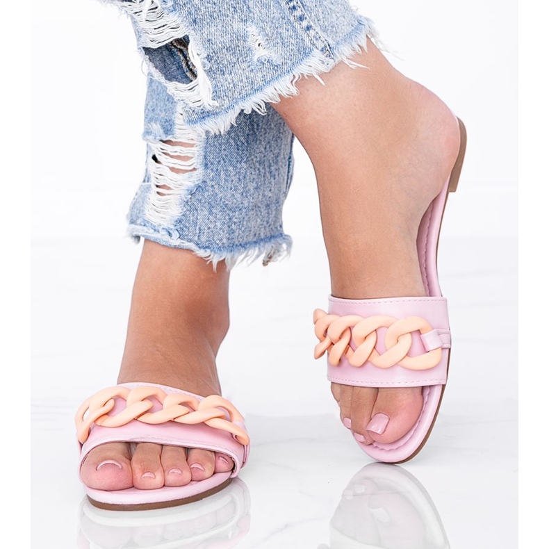 Pantuflas rosas con cadena Colorado 1