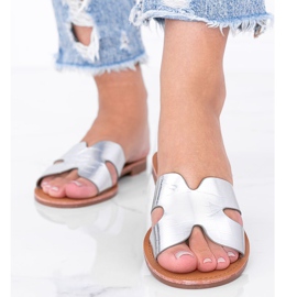 Pantuflas plateadas con estampado de piel de cocodrilo Phoenix plata 1