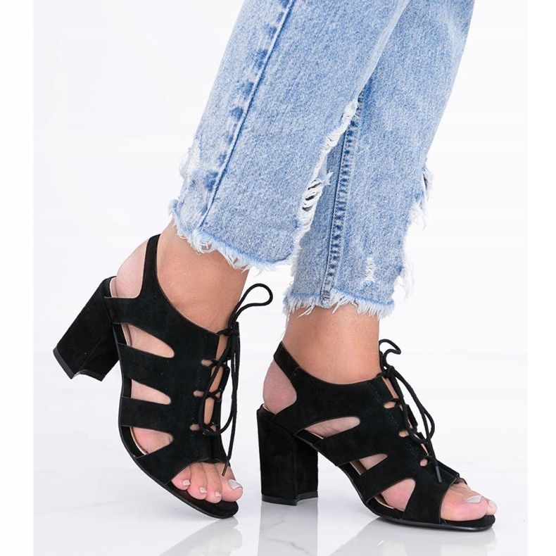 Sandalias negras con cordones en el poste Isabella negro 1 Sandalias negras con cordones en el poste Isabella negro 1