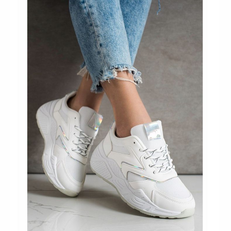 SHELOVET Zapatillas con estilo blanco 2 SHELOVET Zapatillas con estilo blanco 2